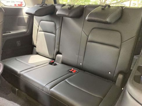 Used 2024 Nissan Pathfinder SL w/ SL Premium Package AWD/4WD image 10