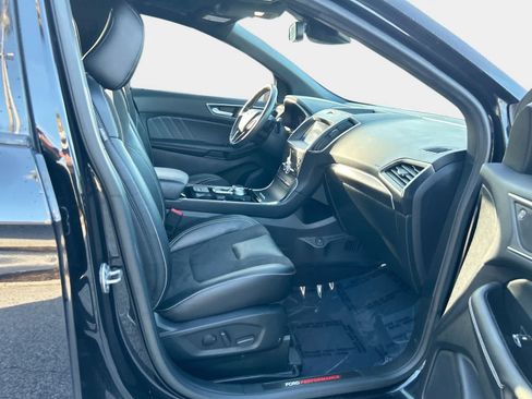 Used 2020 Ford Edge ST AWD/4WD image 14