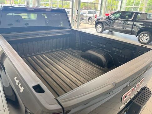 Used 2023 GMC Sierra 1500 Pro w/ Graphite Edition AWD/4WD image 41