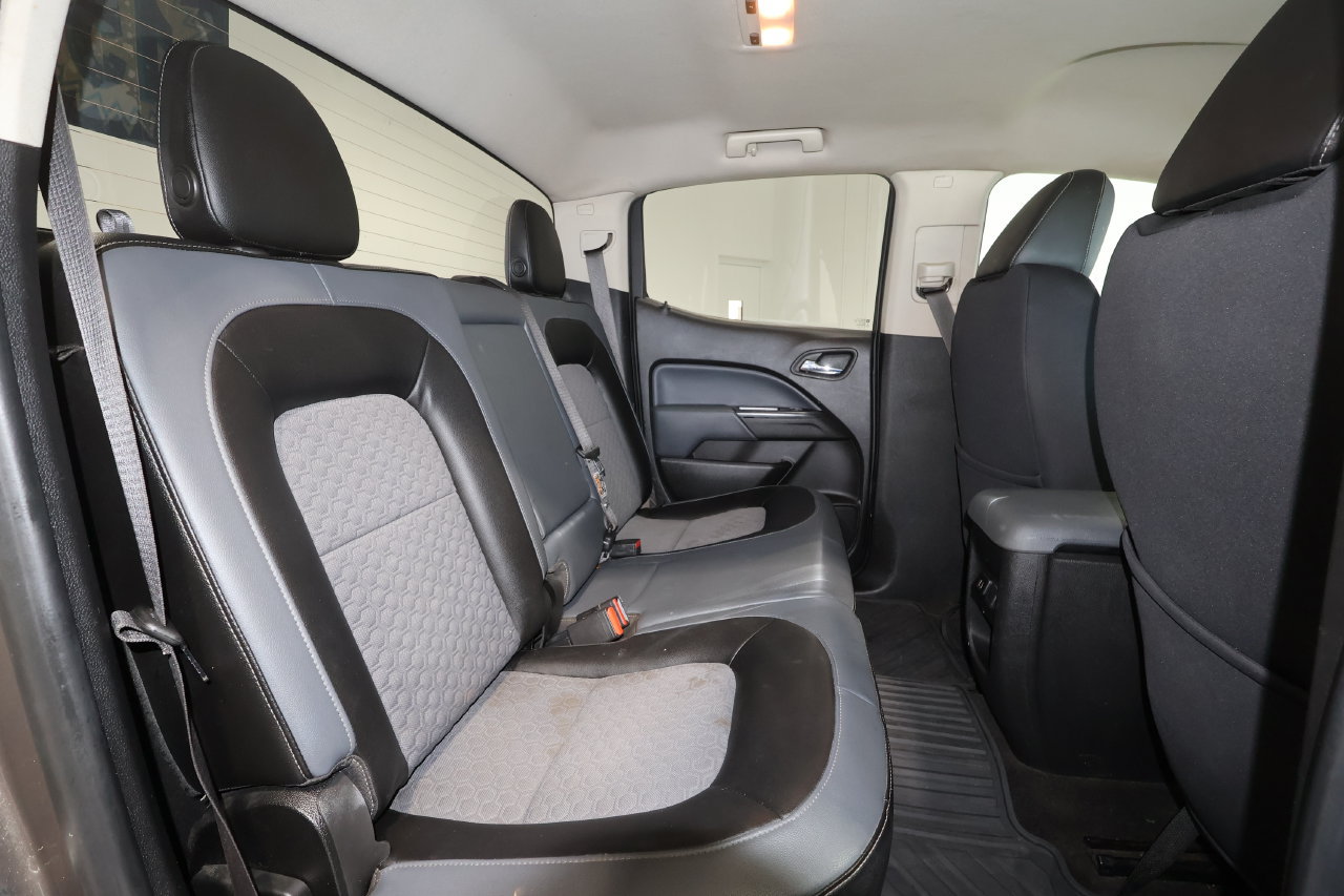 Used 2015 Chevrolet Colorado Z71 AWD/4WD image 16