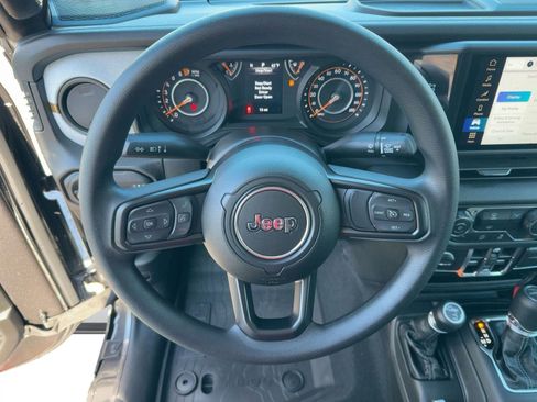 New 2026 Jeep Gladiator Sport image 14