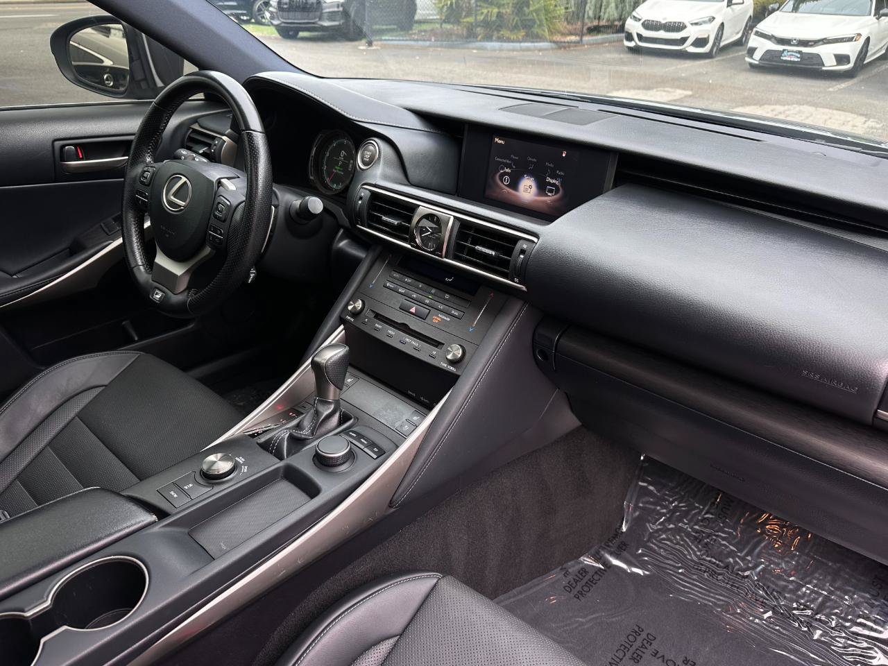 Used 2020 Lexus IS 300 F Sport w/ F Sport Package RWD image 22
