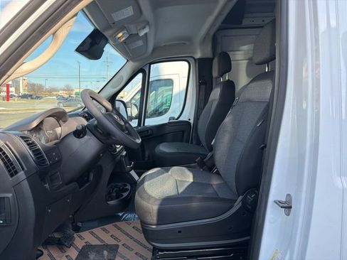 New 2026 RAM ProMaster 2500 w/ Convenience Group FWD image 10