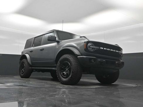 Used 2023 Ford Bronco Wildtrak AWD/4WD image 53