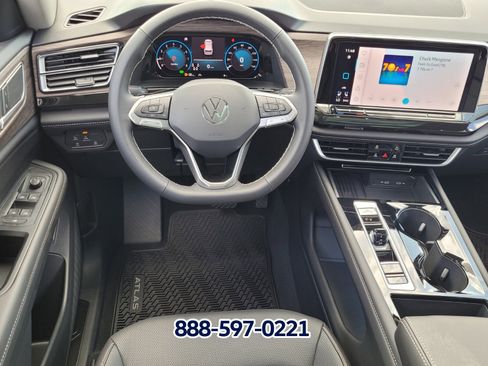 New 2026 Volkswagen Atlas SEL AWD/4WD image 9