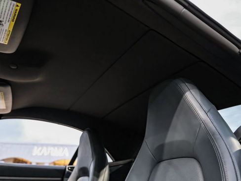 Used 2020 Porsche 911 Carrera 4S image 29