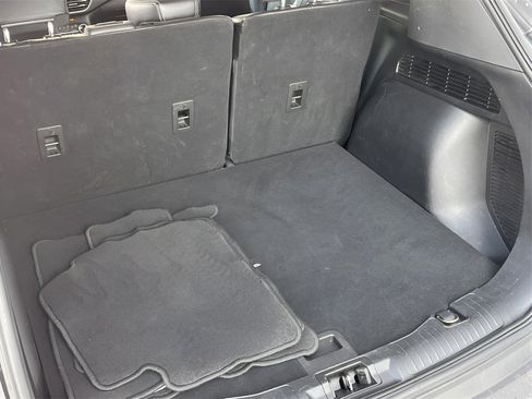 Used 2022 Ford Escape SEL image 18