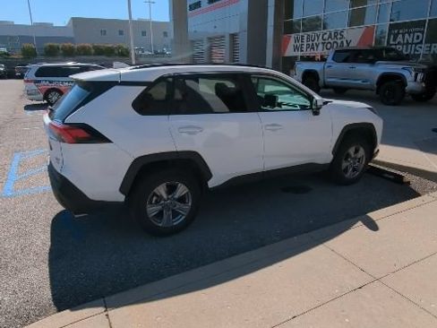 Used 2024 Toyota RAV4 XLE w/ Convenience Package AWD/4WD image 9