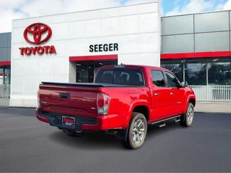 Used 2018 Toyota Tacoma Limited AWD/4WD video 3