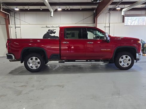 Used 2022 Chevrolet Silverado 3500 LTZ w/ LTZ Plus Package image 6