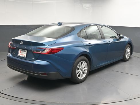 Certified 2025 Toyota Camry LE image 8