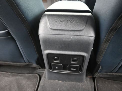 Used 2022 Ford Bronco Outer Banks w/ Sasquatch Package image 25