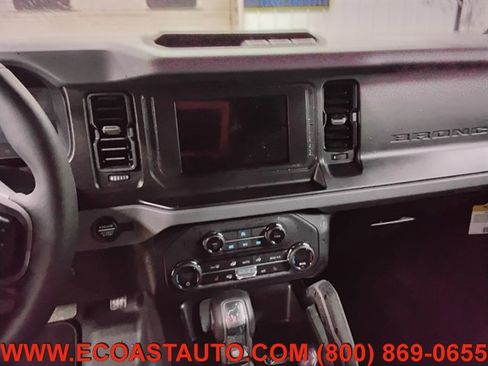 Used 2023 Ford Bronco Big Bend image 12