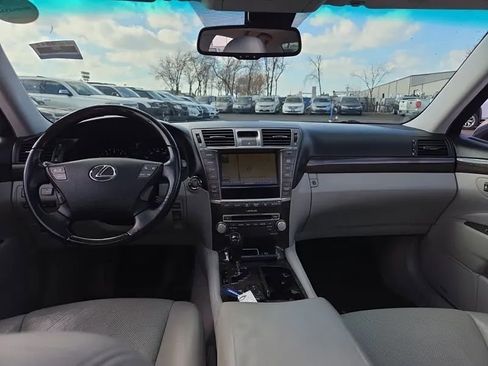 Used 2011 Lexus LS 460 image 6