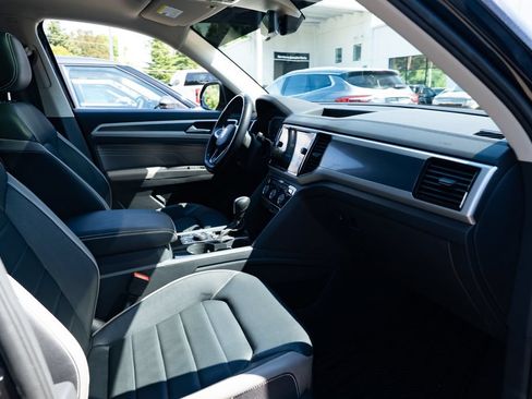 Used 2023 Volkswagen Atlas SEL Premium AWD/4WD image 27