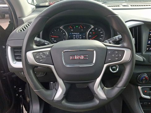 Certified 2022 GMC Terrain SLE w/ Driver Convenience Package image 19