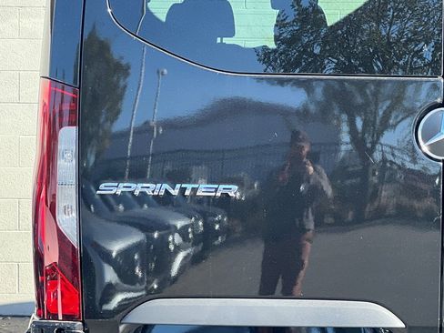 New 2025 Mercedes-Benz Sprinter 2500 image 7