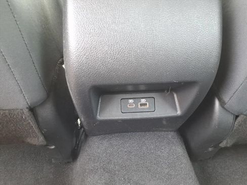 Used 2025 Nissan Altima 2.5 SV FWD image 14