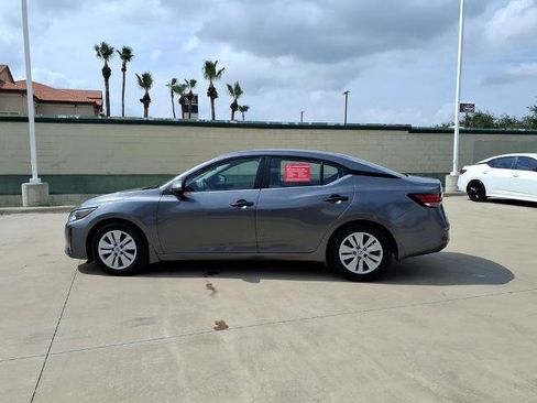 Certified 2024 Nissan Sentra S FWD image 2