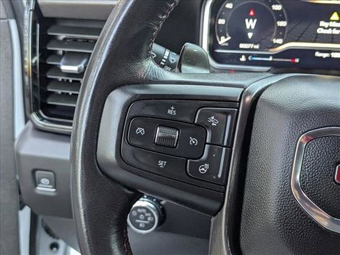 Used 2022 GMC Sierra 1500 AT4X image 16