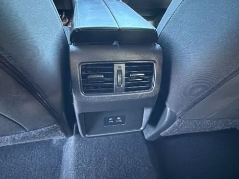Certified 2023 Nissan Rogue SV AWD/4WD image 25