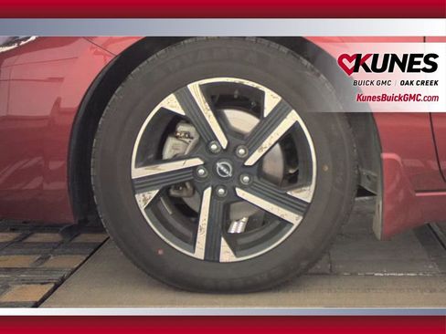 Used 2024 Nissan Sentra SV w/ All-Weather Package image 10