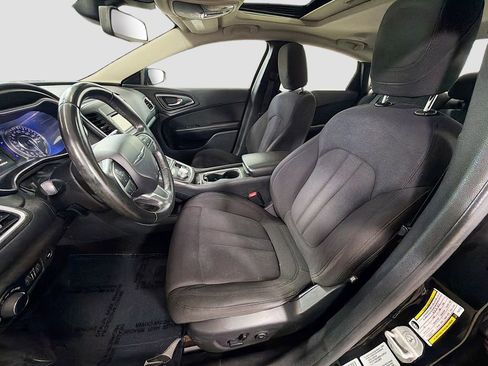 Used 2015 Chrysler 200 Limited w/ Convenience Group FWD image 21