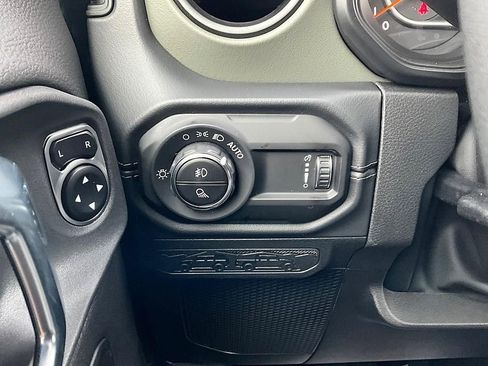New 2026 Jeep Gladiator Mojave AWD/4WD image 15