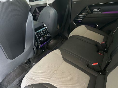 Used 2025 Land Rover Range Rover Sport SV Edition Two image 11