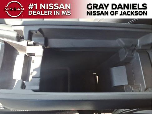 Used 2021 Nissan Rogue SL FWD image 20