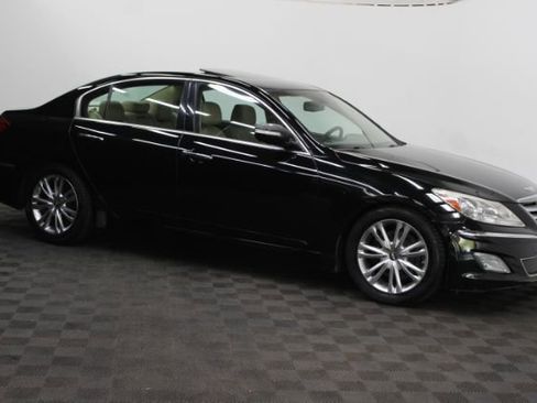 Used 2014 Hyundai Genesis 3.8 w/ Technology Package 03 RWD image 1