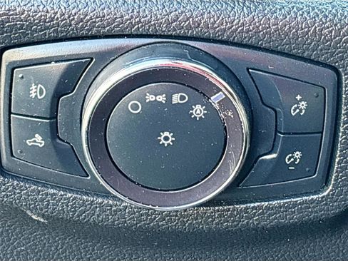 Used 2019 Ford F150 XLT w/ Equipment Group 302A Luxury image 11