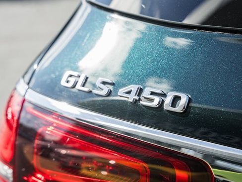 Used 2023 Mercedes-Benz GLS 450 GLS 450 image 9