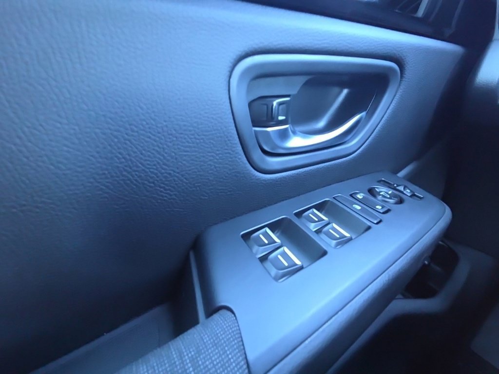 New 2026 Honda Pilot Sport image 30