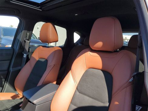 Used 2025 MAZDA CX-5 Carbon Edition image 13