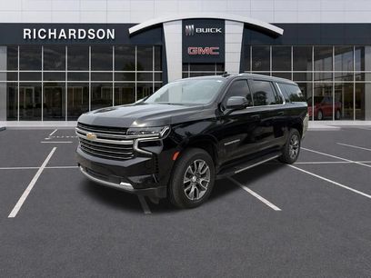 Used 2022 Chevrolet Suburban LT w/ Luxury Package