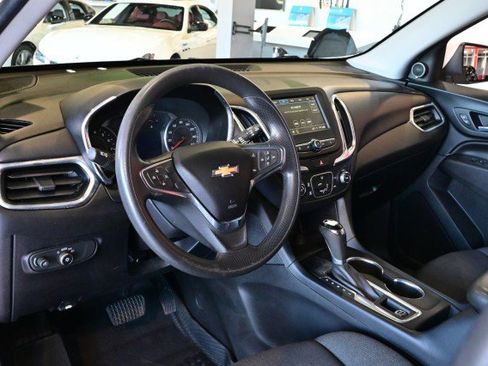 Used 2019 Chevrolet Equinox LT image 13