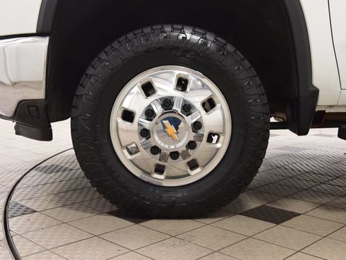 Used 2024 Chevrolet Silverado 3500 LTZ w/ LTZ Convenience Package AWD/4WD image 29