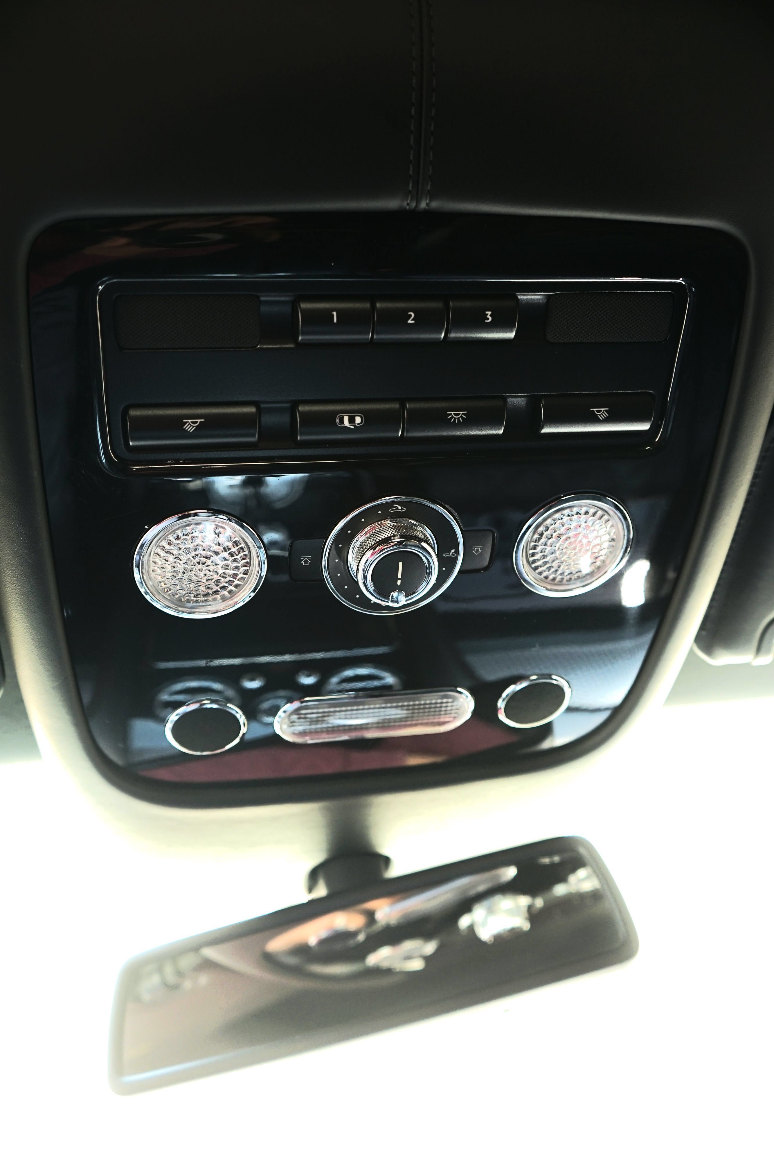 Used 2014 Bentley Flying Spur W12 AWD/4WD image 24