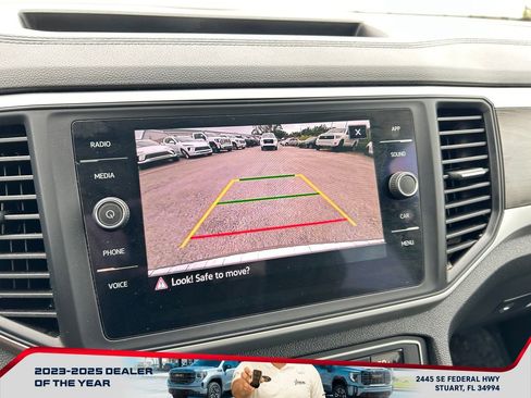 Used 2021 Volkswagen Atlas SE w/ Panoramic Sunroof Package image 34