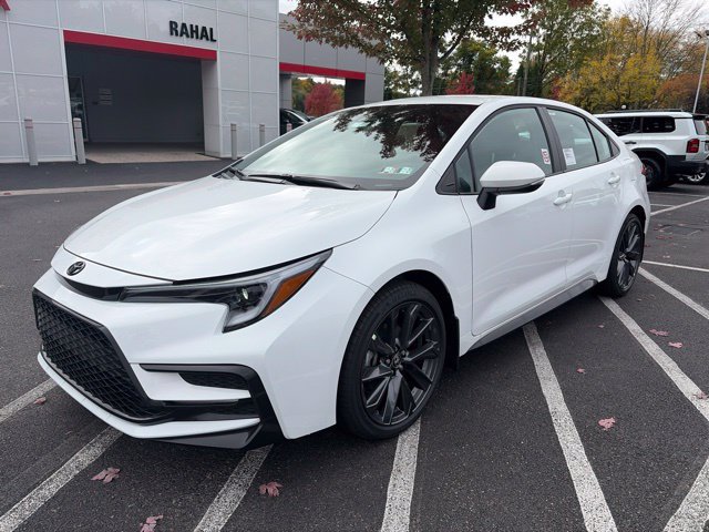 New 2026 Toyota Corolla SE w/ SE Package FWD image 7