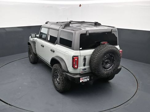 Used 2024 Ford Bronco Everglades AWD/4WD image 39