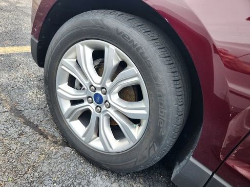 Used 2020 Ford Edge Titanium w/ Equipment Group 301A FWD image 22