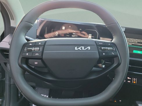 New 2026 Kia EV6 Light RWD image 18
