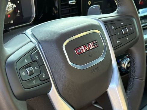 Used 2026 GMC Sierra 1500 SLT AWD/4WD image 30