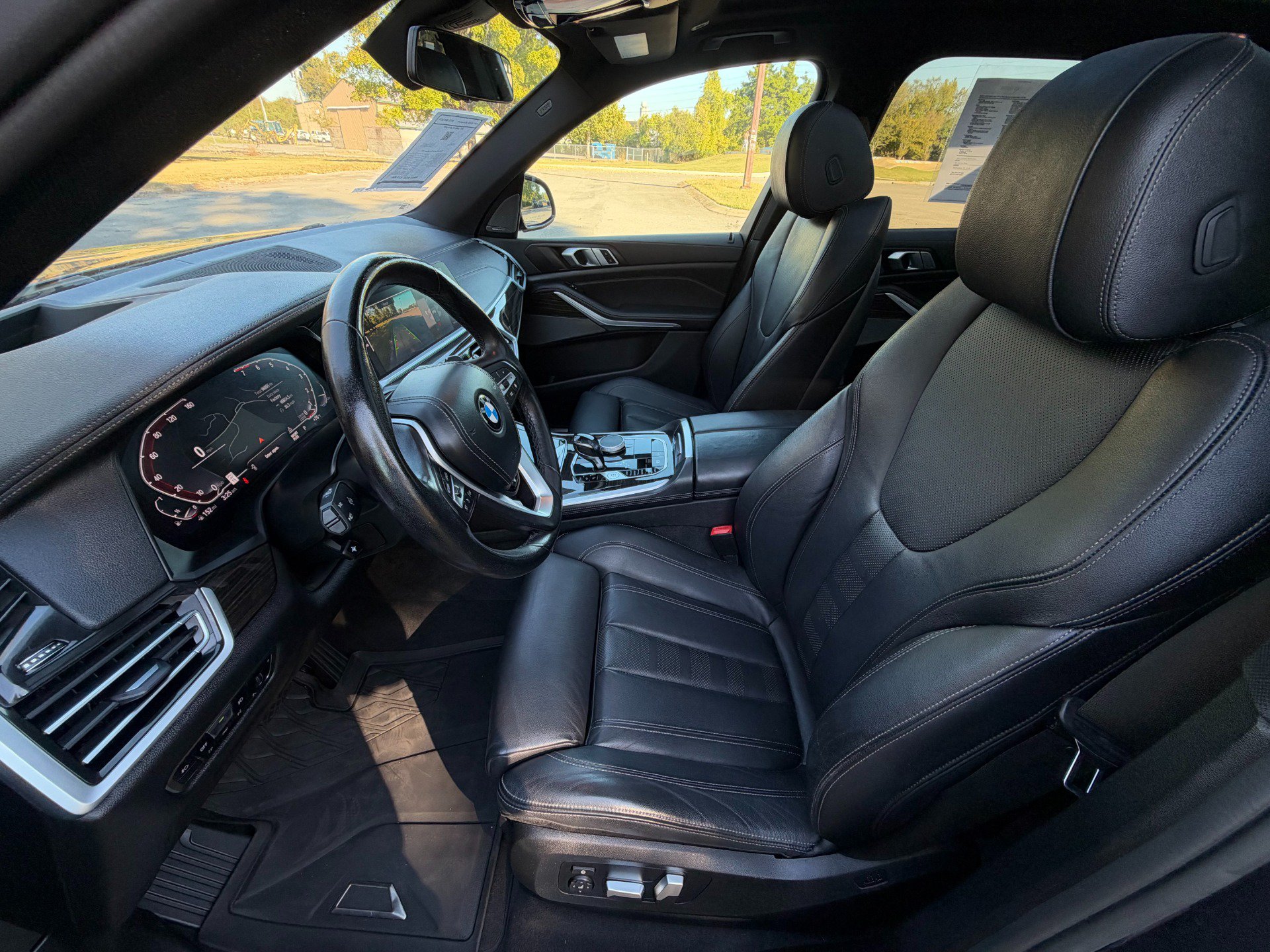 Used 2021 BMW X5 xDrive40i w/ Premium Package AWD/4WD image 19