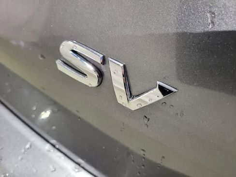 Used 2017 Nissan Rogue SV image 53