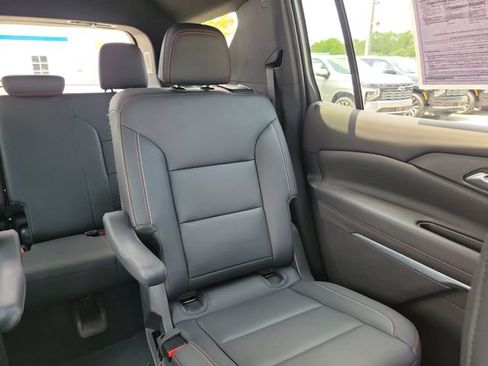 Certified 2024 Chevrolet Traverse Z71 AWD/4WD image 14