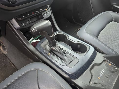 Used 2019 Chevrolet Colorado Z71 image 20