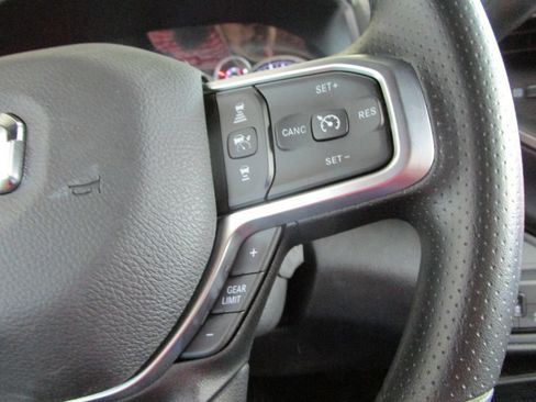 New 2026 RAM 3500 Tradesman AWD/4WD image 39